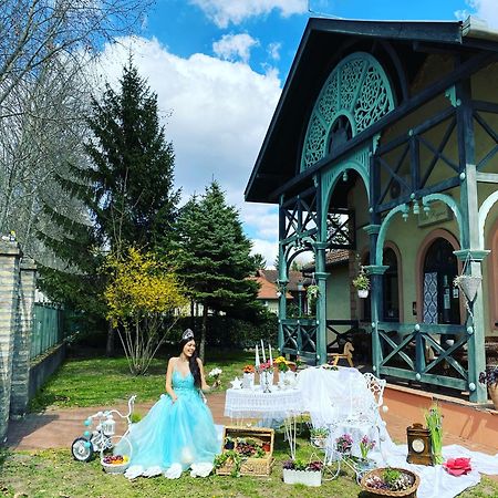 Vila Regina Palic Luaran gambar