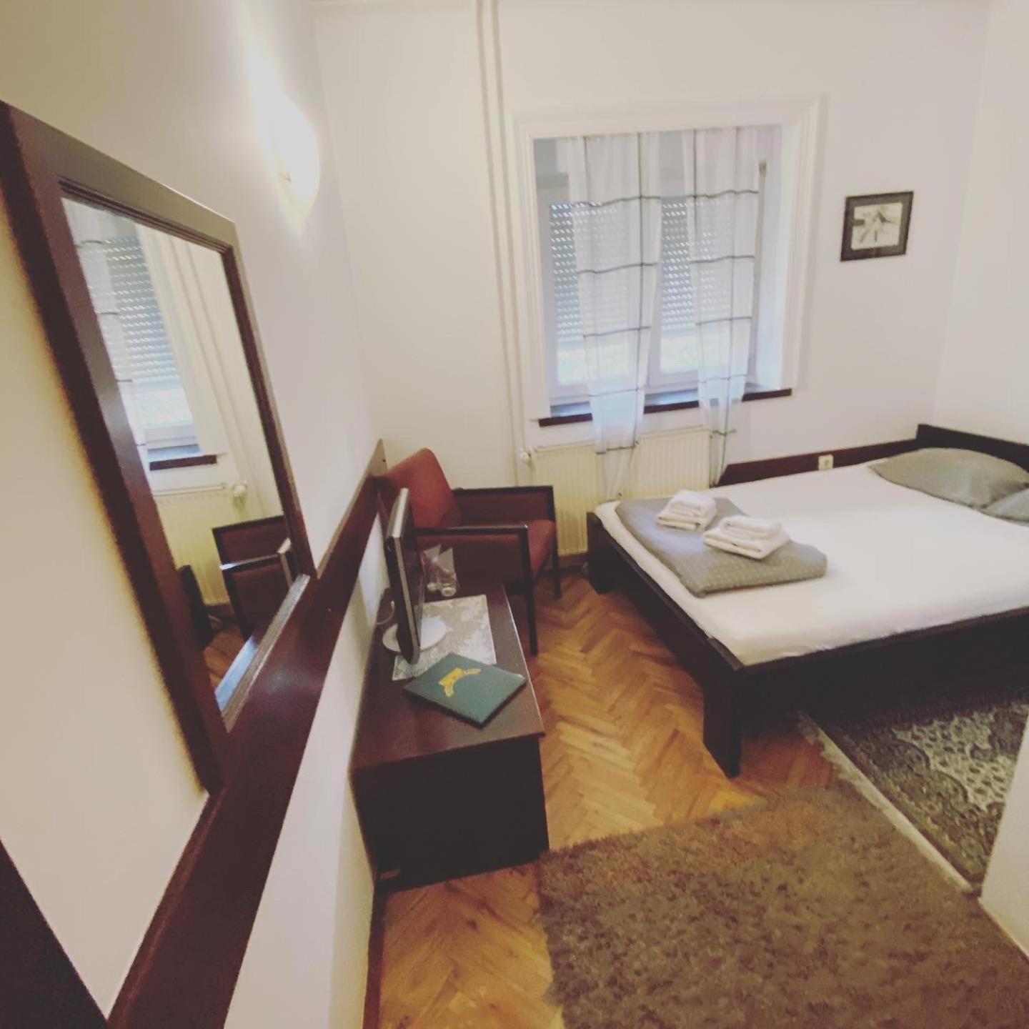 Vila Regina Palic Luaran gambar