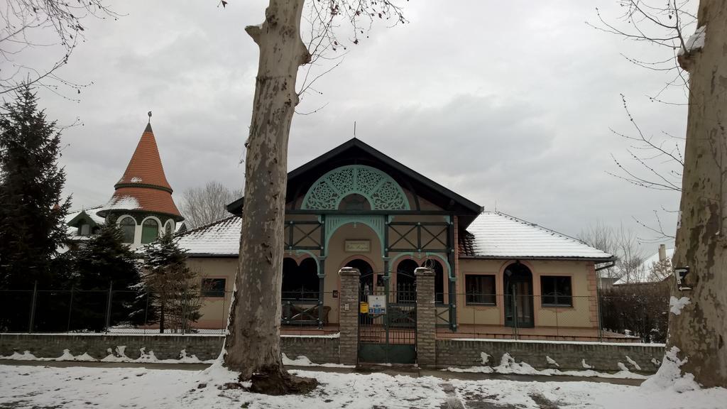 Vila Regina Palic Luaran gambar