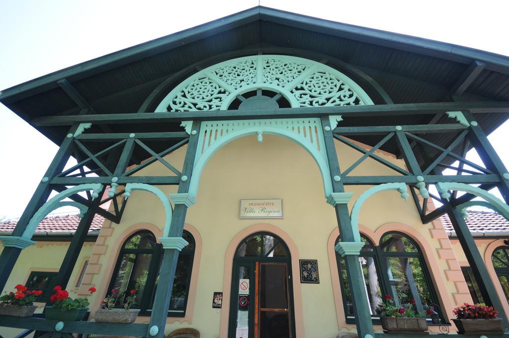 Vila Regina Palic Bilik gambar
