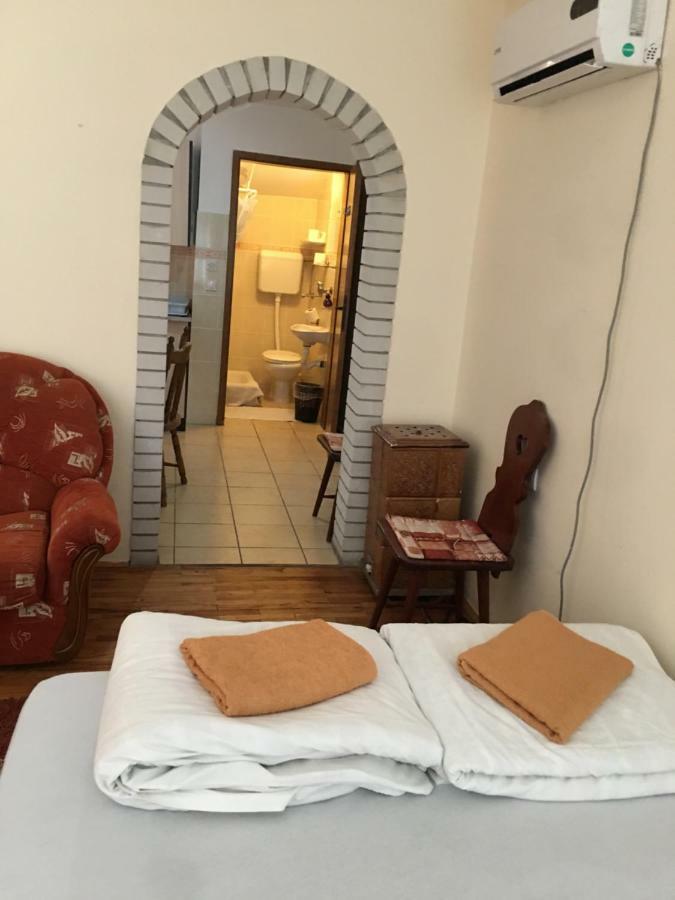 Vila Regina Palic Luaran gambar